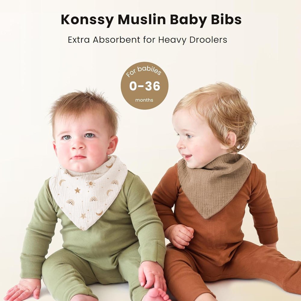 Konssy Muslin Baby Bibs snap adjustment close-up demonstrates nickel-free snaps for fit.
