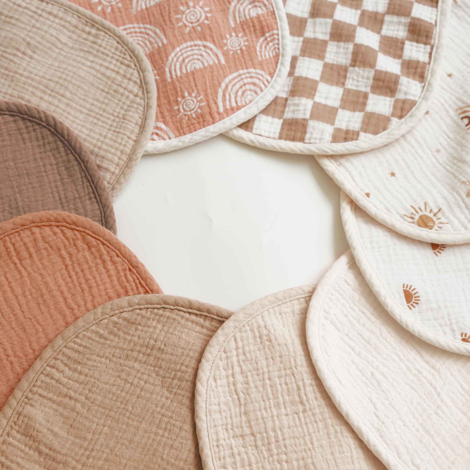 Konssy muslin baby bib soft comfort fleece back detail.