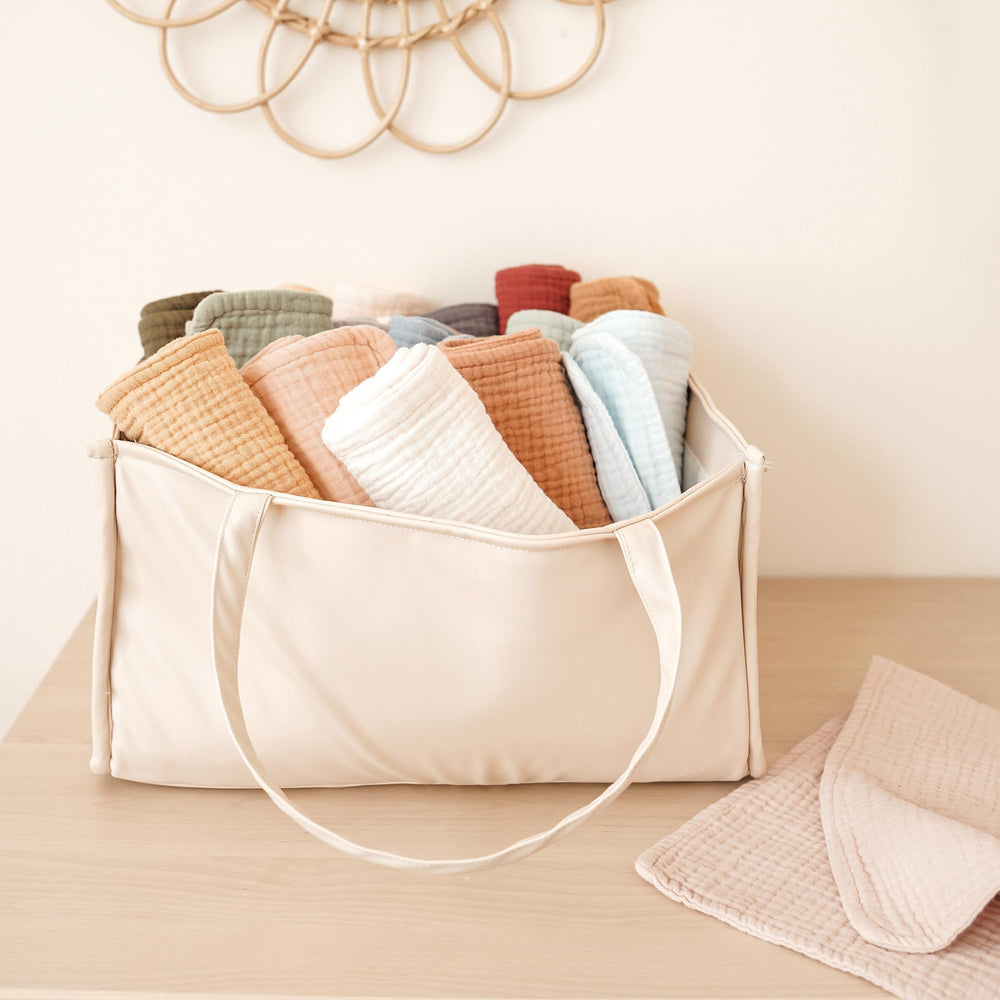 Konssy Muslin Burp Cloths, packaging shot highlights six-piece set for gifts.