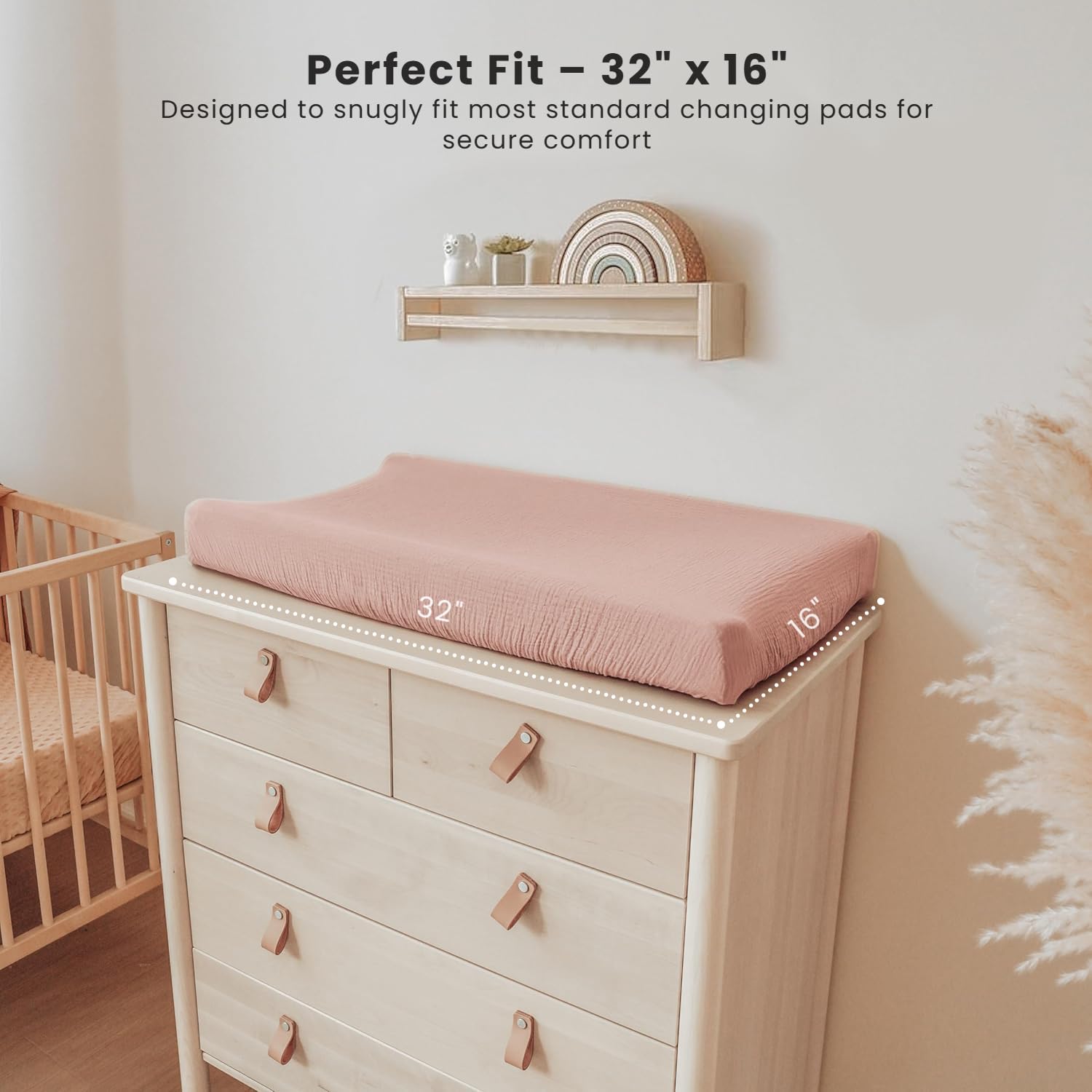Konssy cover features elasticized edges for quick on-off changes