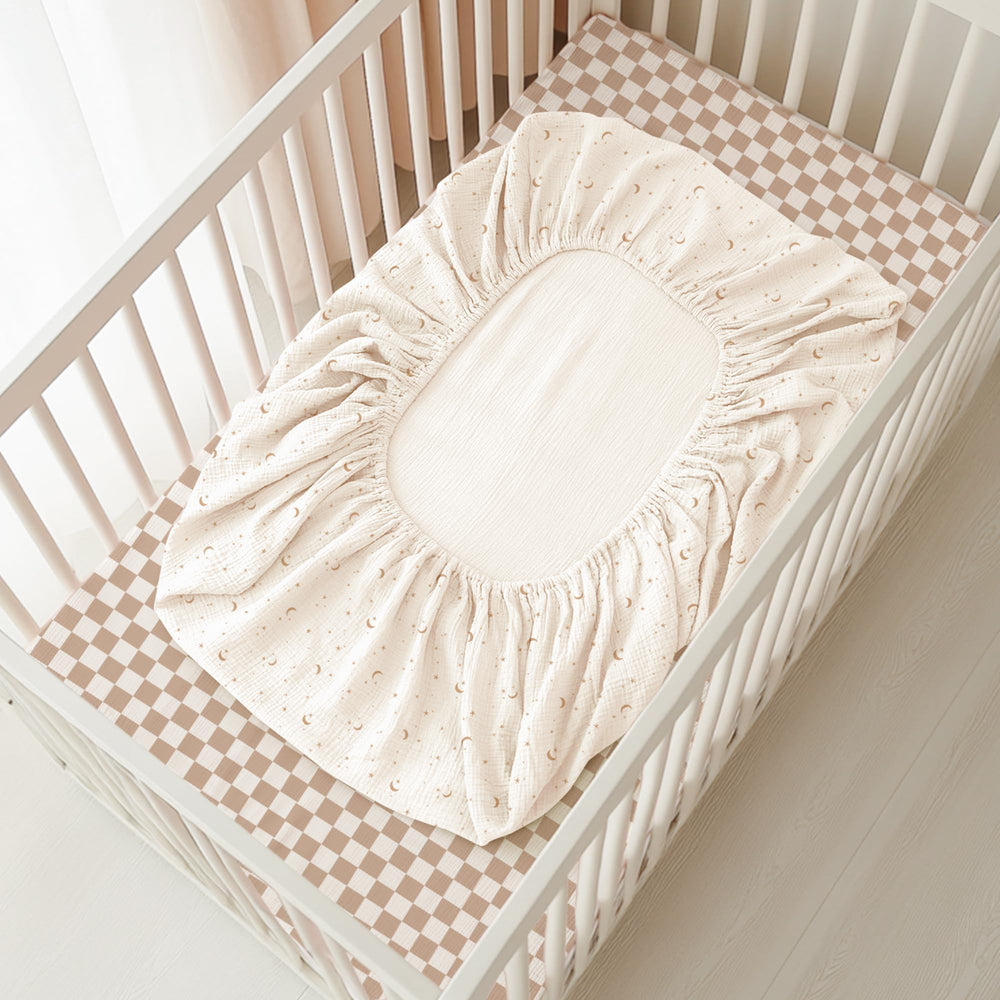 Konssy muslin crib sheets machine-washable for easy nursery laundry.