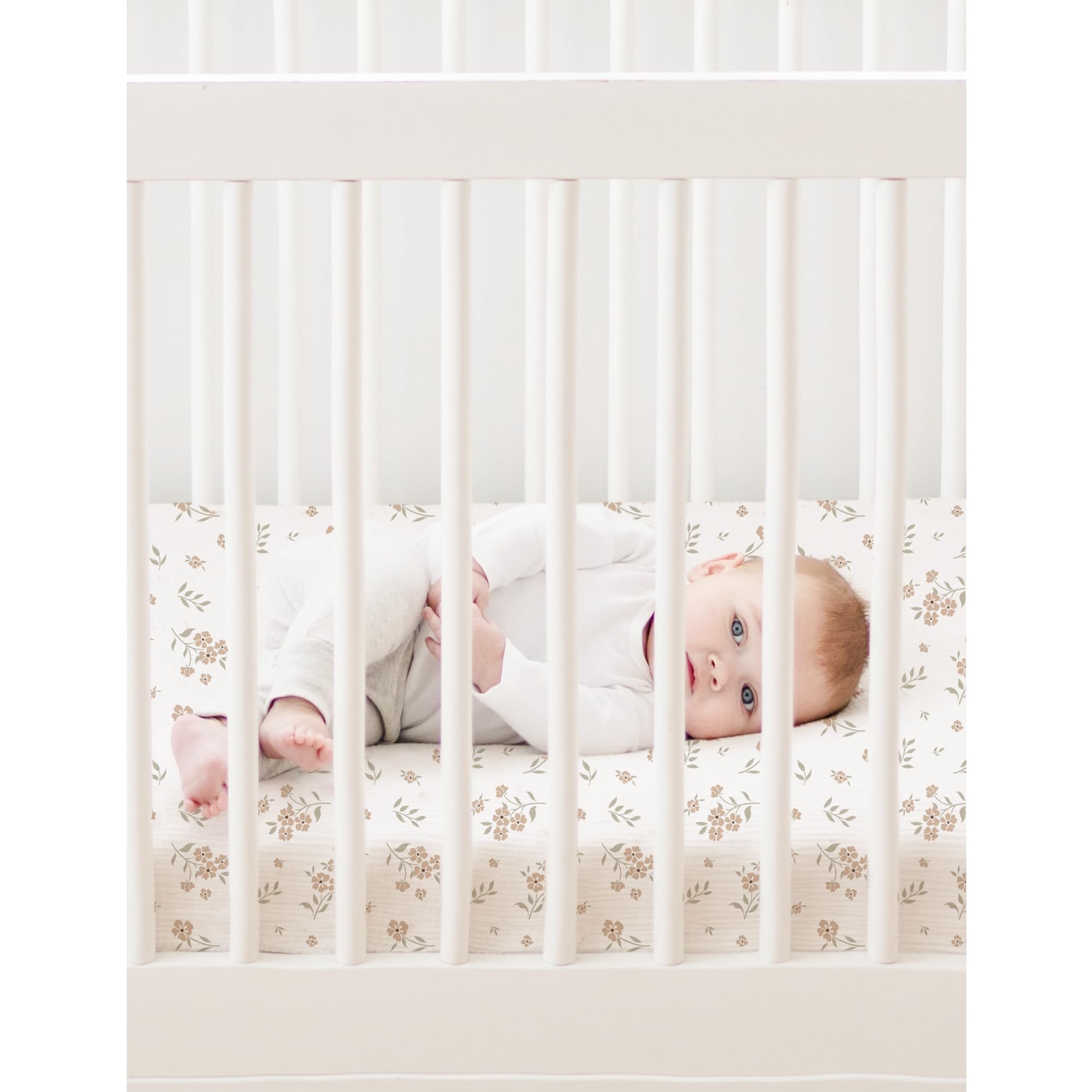 Konssy muslin mini crib sheets enhance nursery aesthetics while staying breathable.