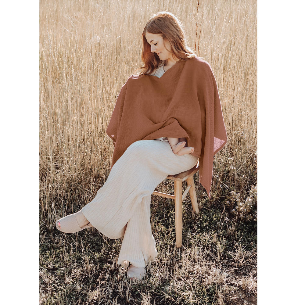 Konssy Muslin Nursing Cover car-seat-cover use-case provides privacy while traveling.