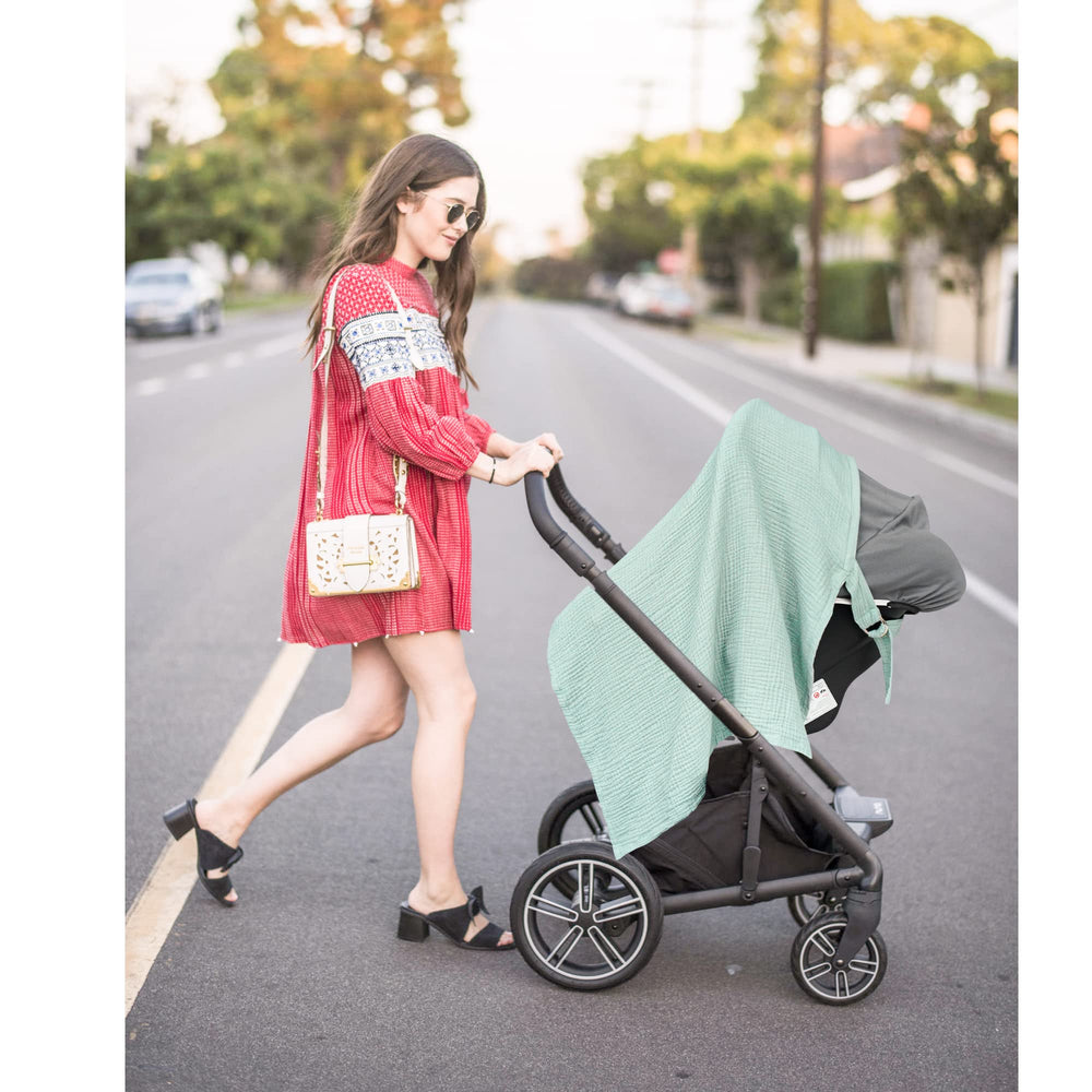 Konssy fashion-forward nursing cover suits everyday wear and mom style.