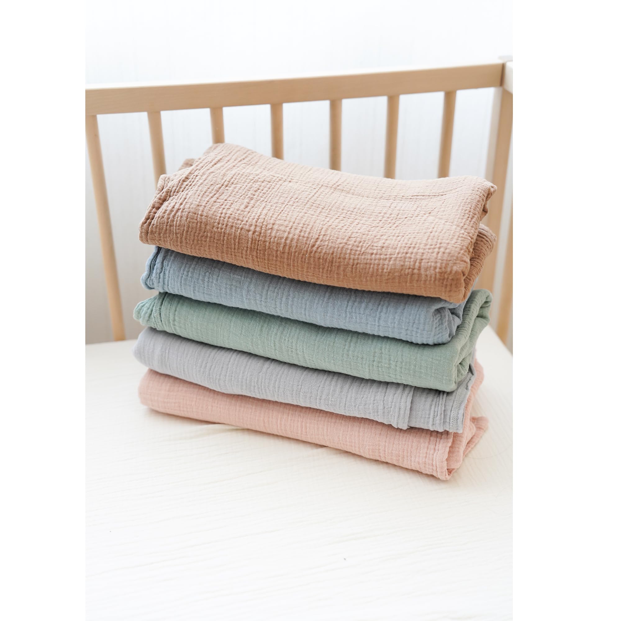 Konssy nursing cover makes a thoughtful baby gift for new moms.