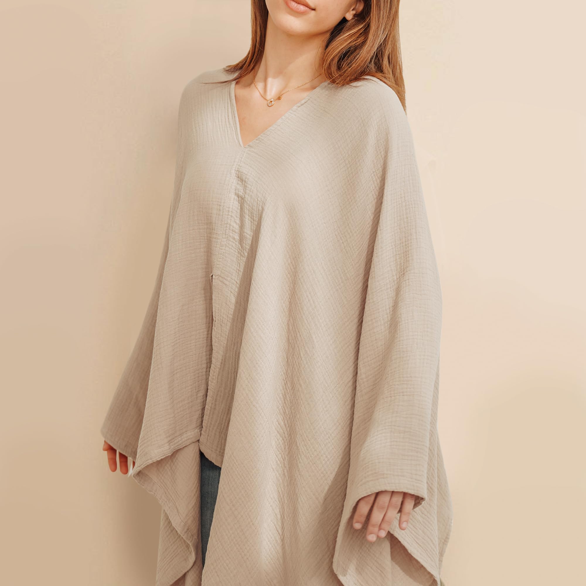 Konssy Muslin Nursing Cover provides a soft cotton touch ideal for skin-friendly nursing.