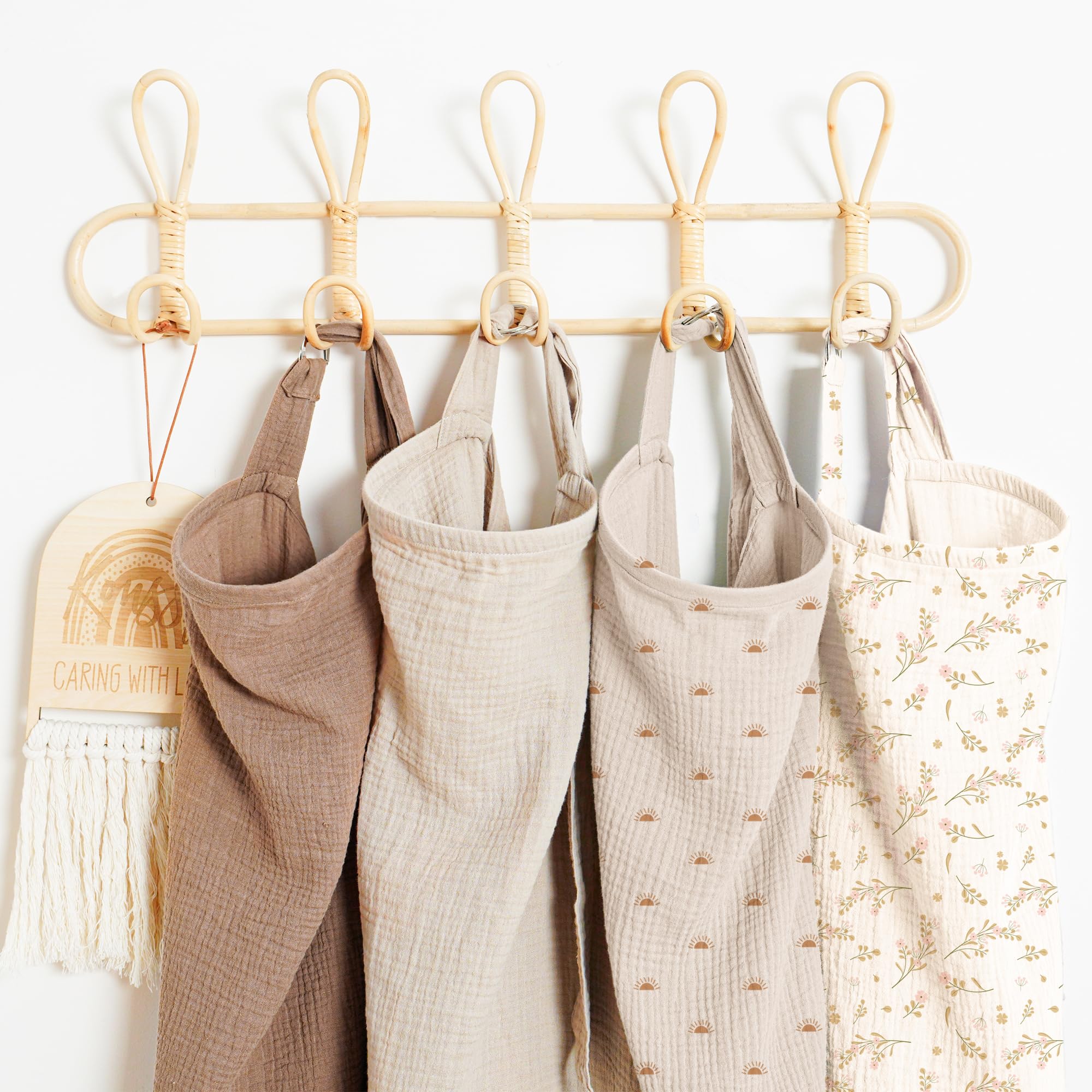 Konssy soft muslin fabric offers gentle touch.