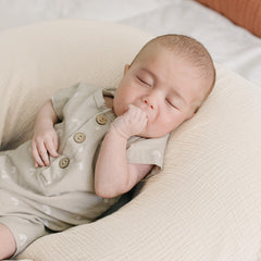 Konssy muslin pillow cover is machine-washable for quick cleanup