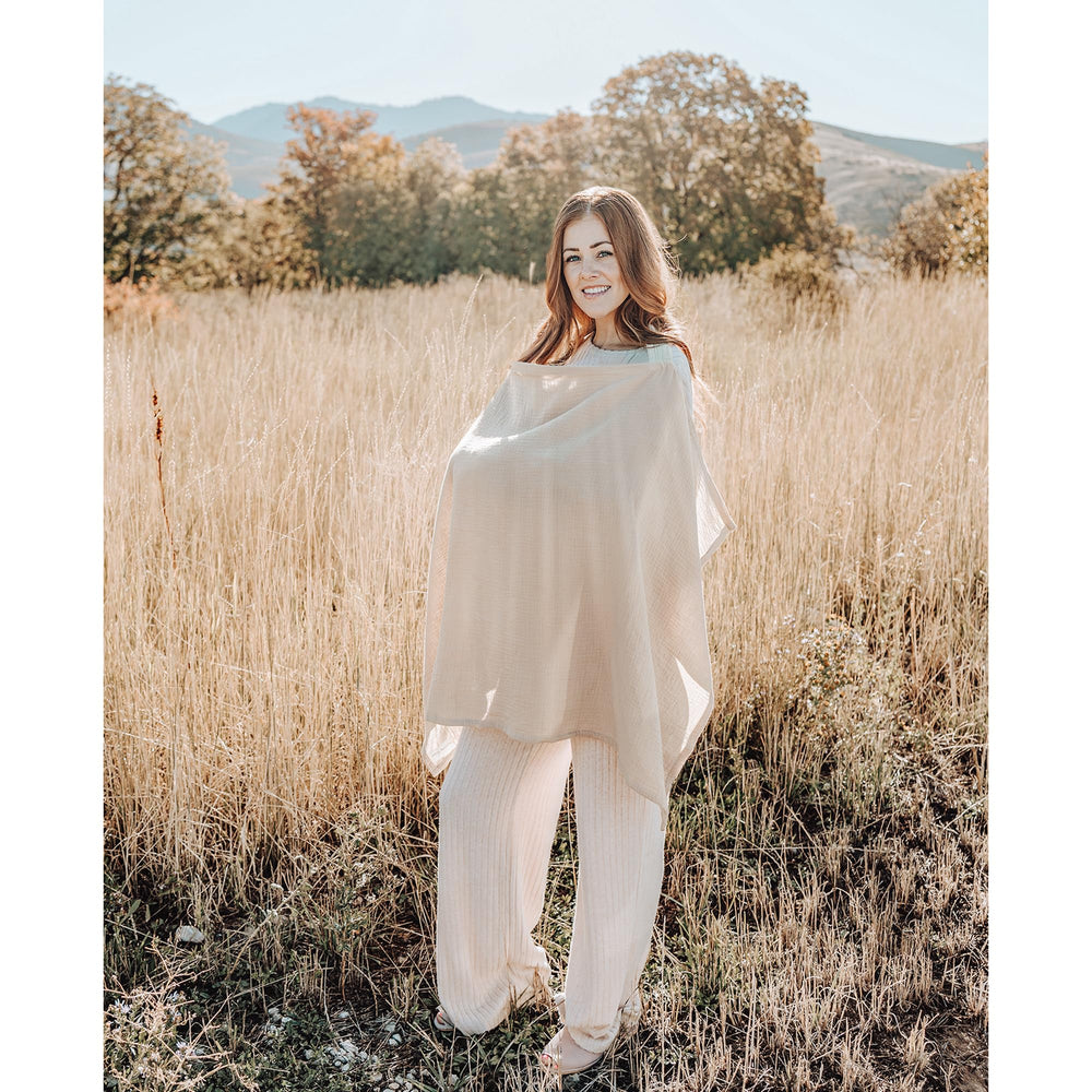 Konssy nursing cover compact, foldable design travels easily.