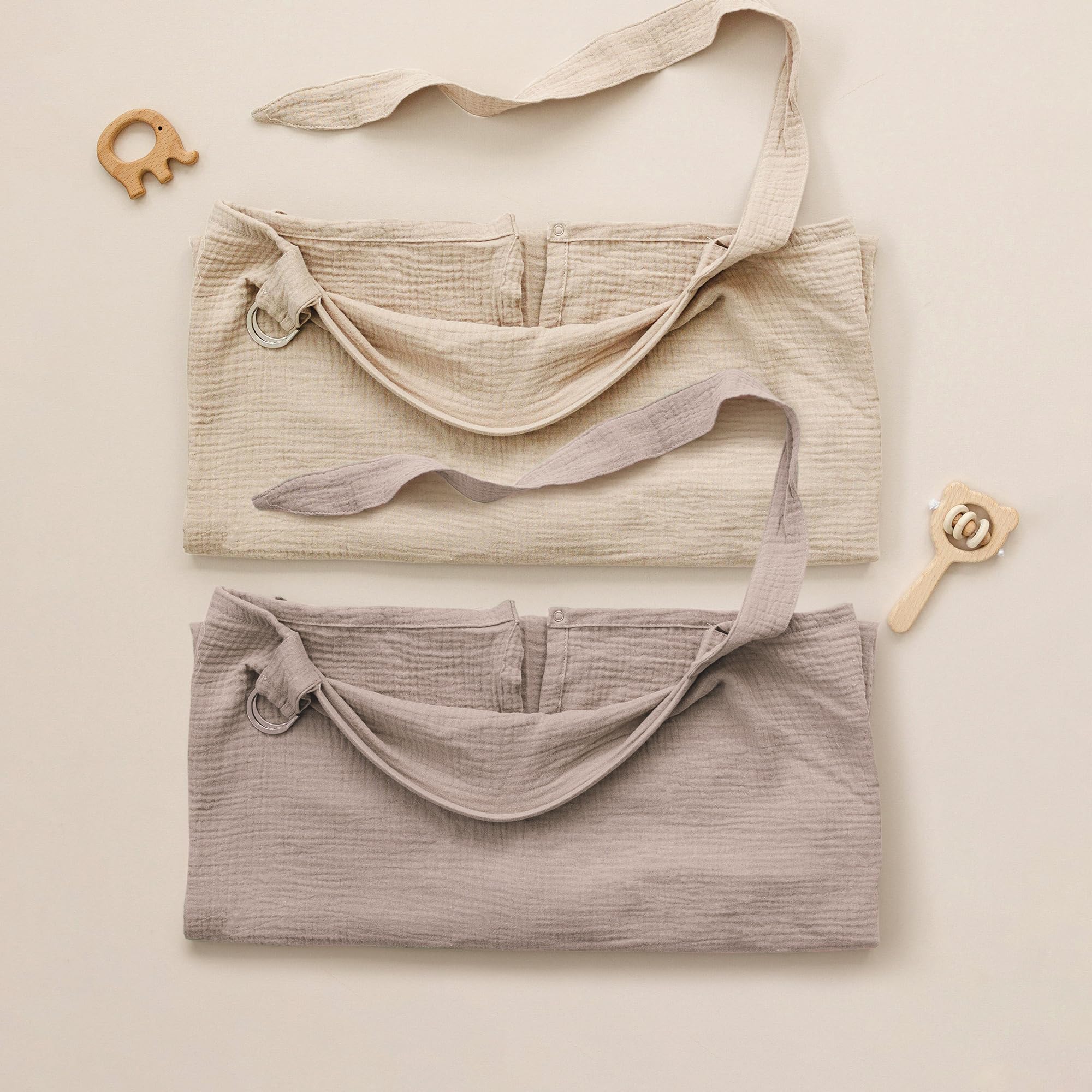 Konssy nursing cover breathable fabric keeps mom and baby cool.