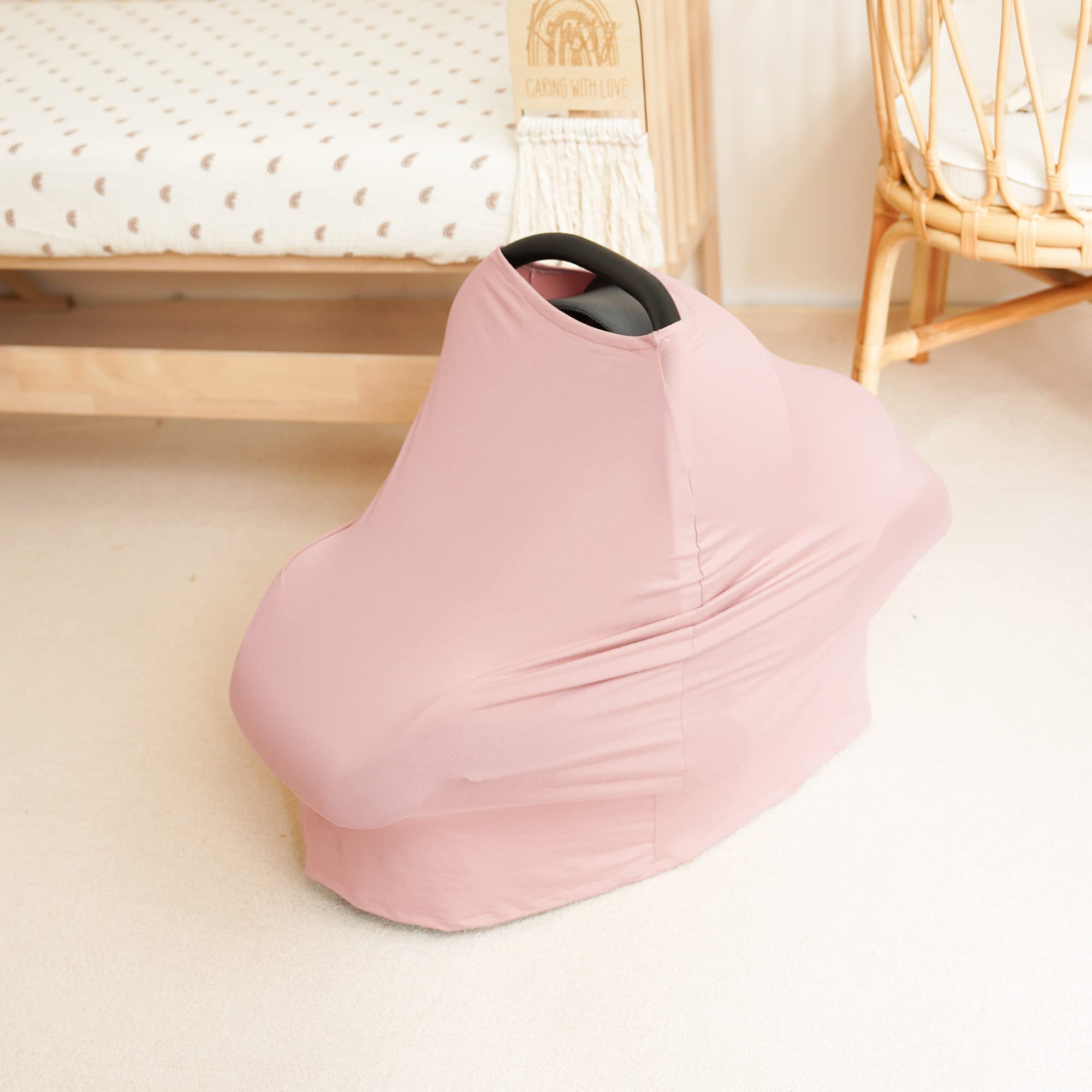 Konssy shopping cart cover providing barrier and comfort in public spaces