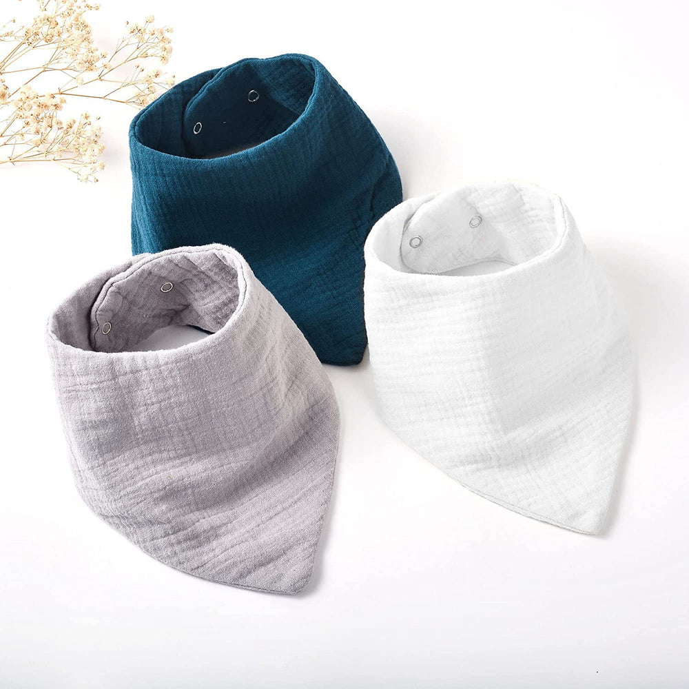 Konssy unisex bibs in multiuse set offer burp cloth and wipe versatility.