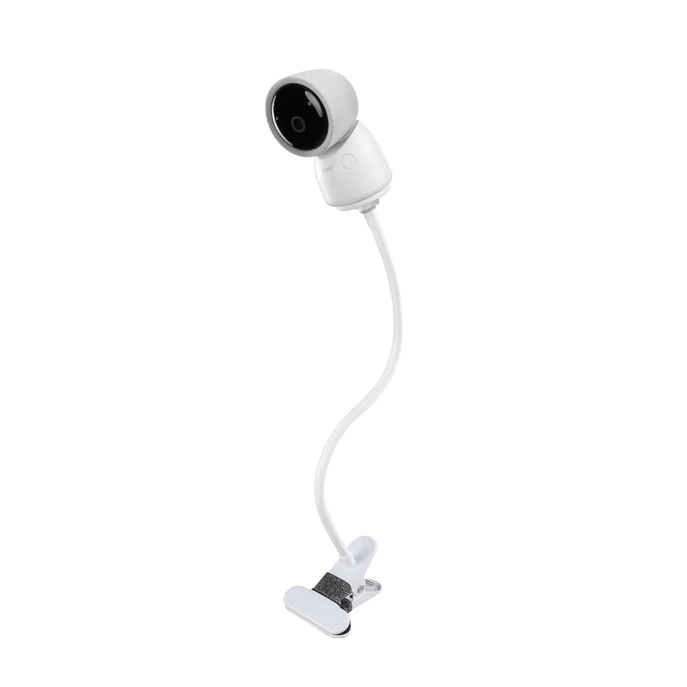 Koroao clip mount on crib edge — stable viewing without wall damage.