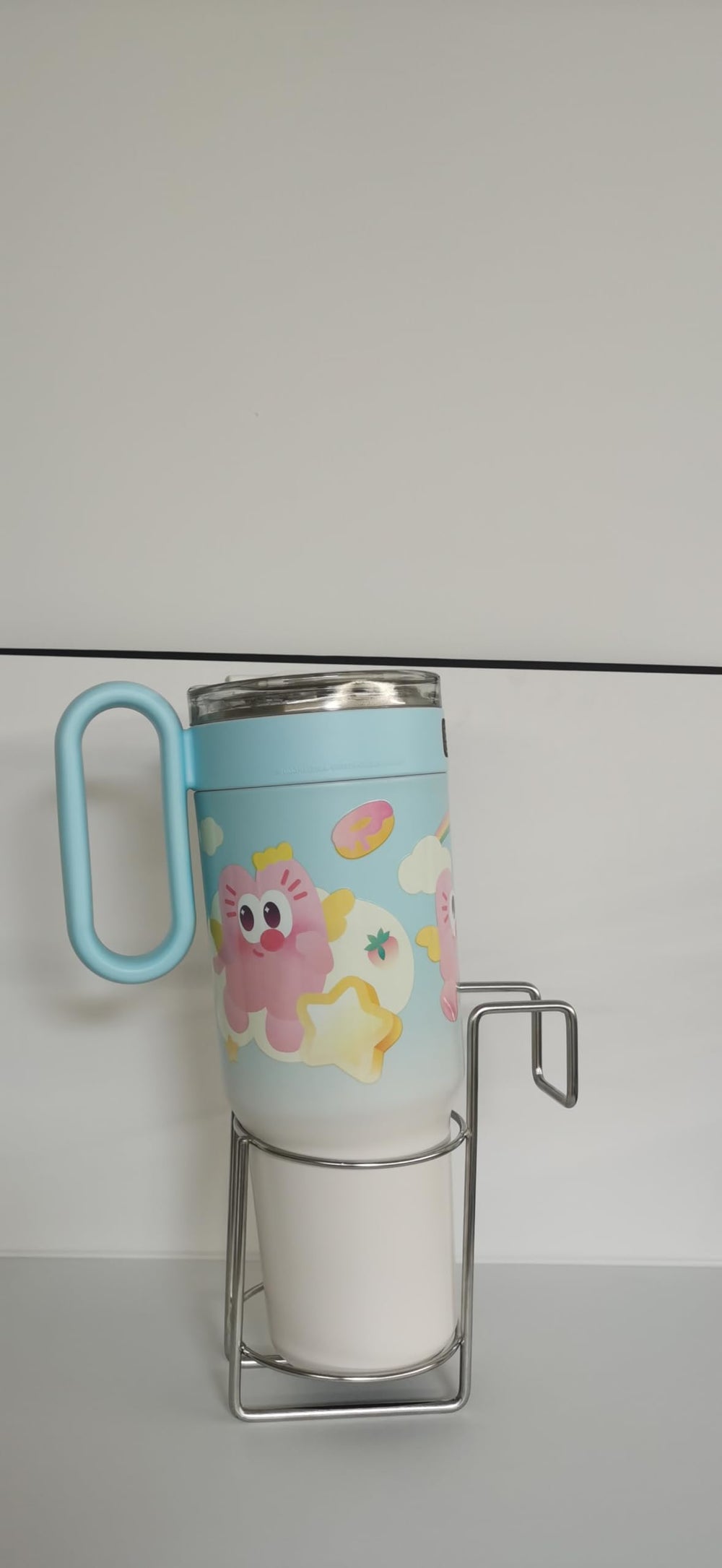 KOXHERO cup-holder-dorm-office-use blends with study or travel setups.