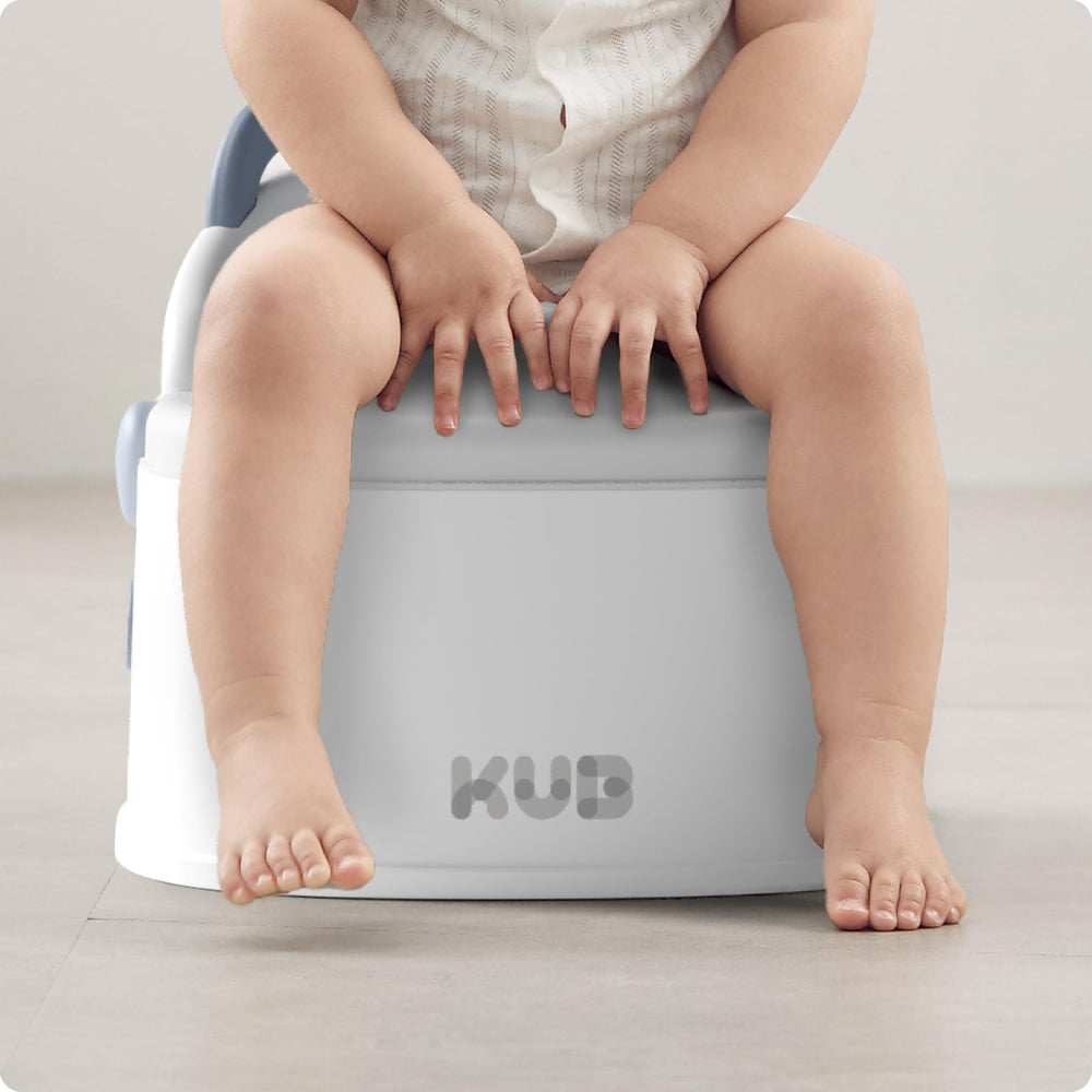 KUB 3-in-1 compatibility blue fits most standard toilets for flexible use.