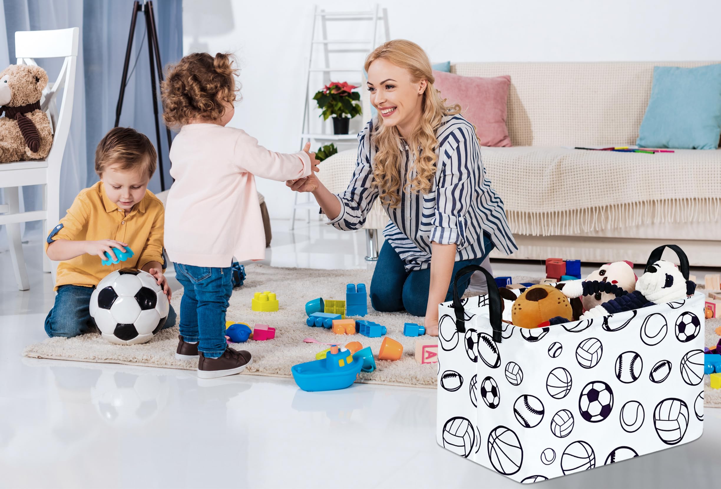 KUNRO lightweight portable storage bin easy to stash away.
