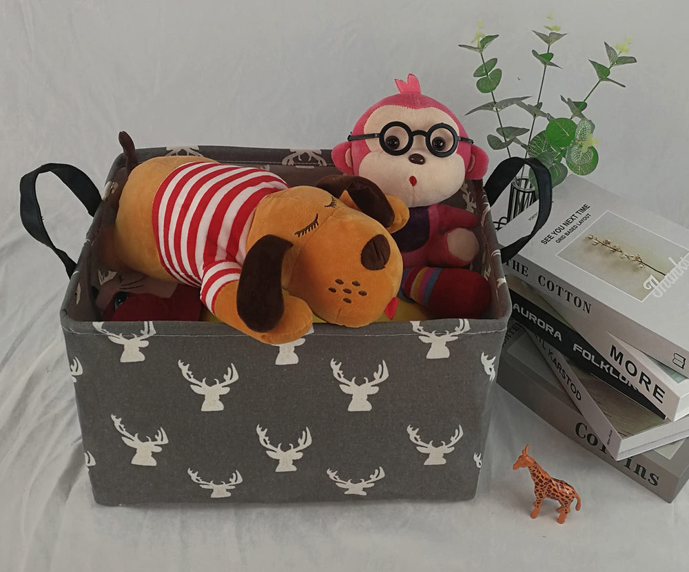 KUNRO Rectang Deer Storage Basket collapsible design demonstrates space-saving storage.