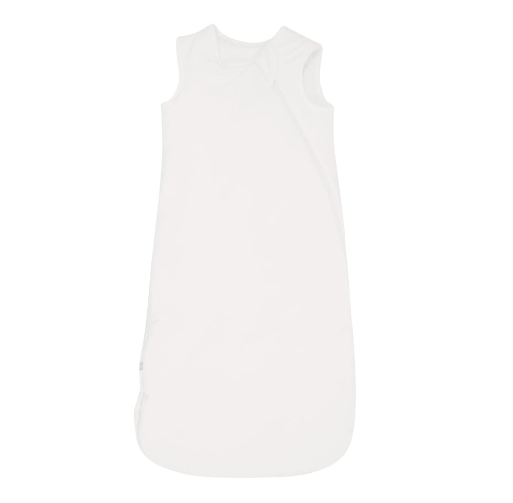 KYTE BABY Cloud sleep bag fabric close-up shows breathable bamboo rayon for comfortable sleep.
