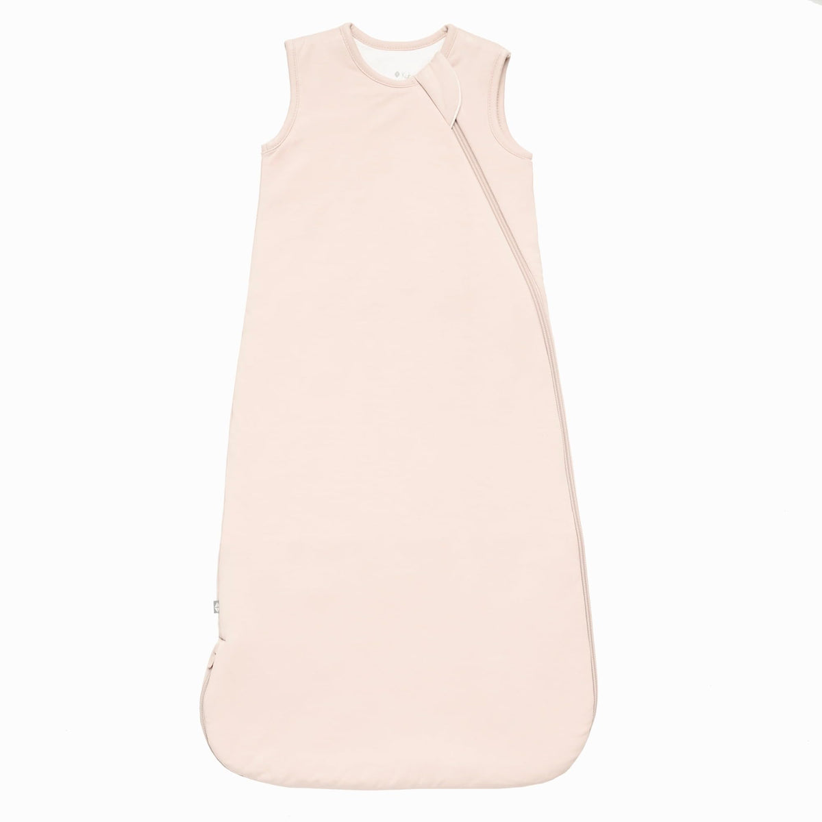 KYTE BABY sleep bag porcelain closed for night comfort.