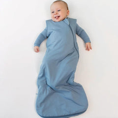 KYTE BABY sleep bag zipper detail highlights easy top and bottom access