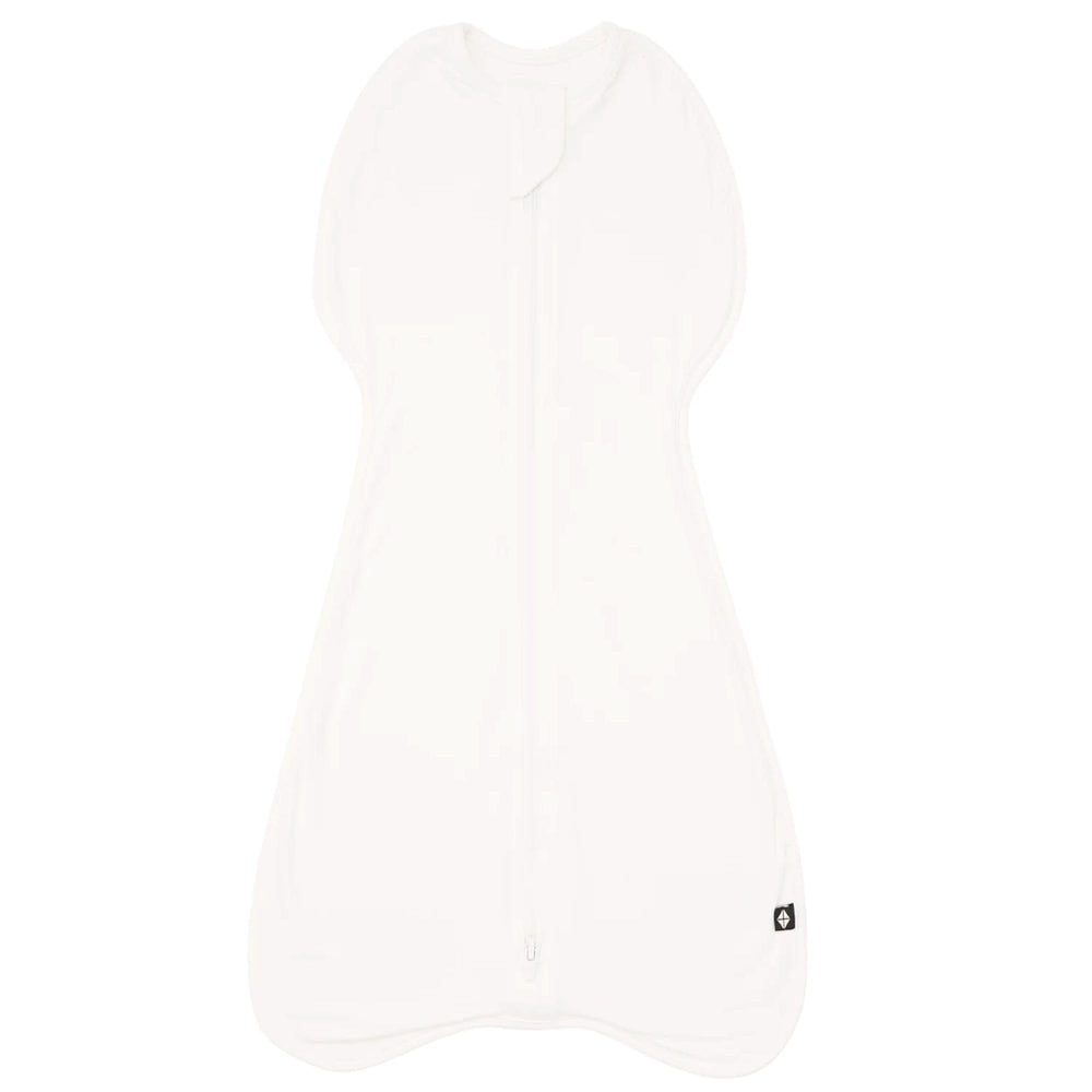 KYTE BABY Swaddle Cloud 0.5 Open—easy setup with a gentle, womb-like hug.