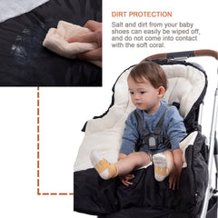 KZ Dotnz footmuff center zip design enables easy in and out for baby.