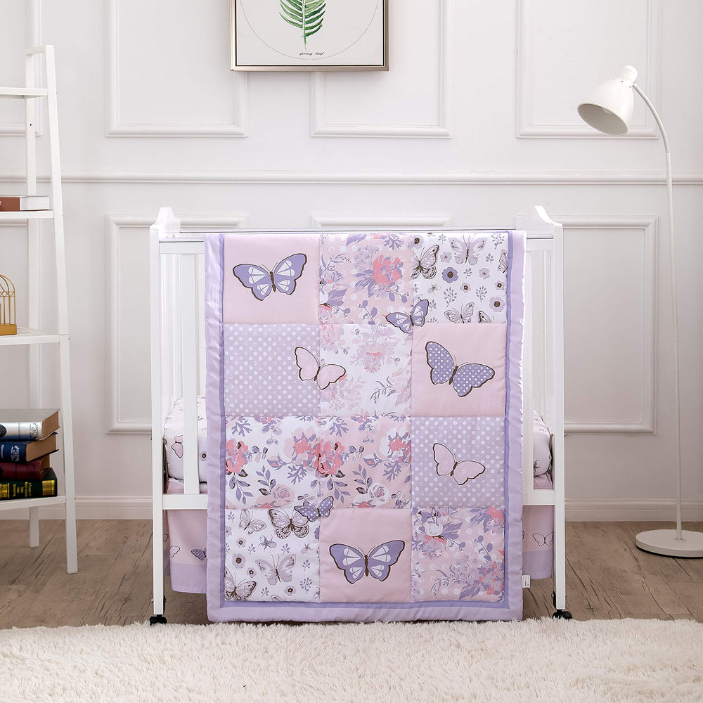 La Premura baby mini crib sheet with pastel butterfly pattern offers a snug fit.