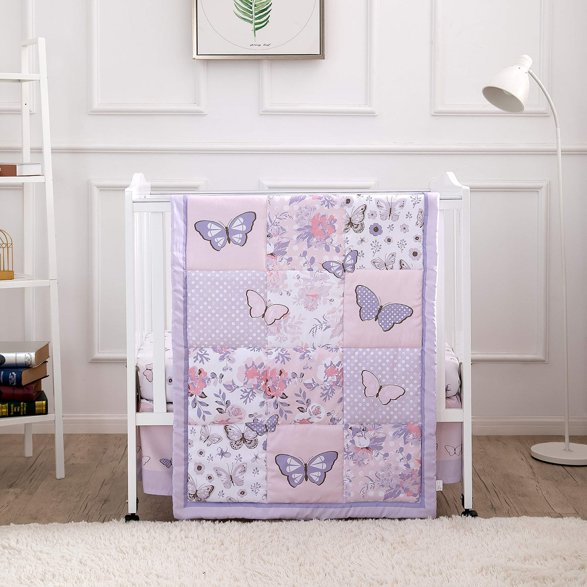 La Premura baby mini crib sheet with pastel butterfly pattern offers a snug fit.