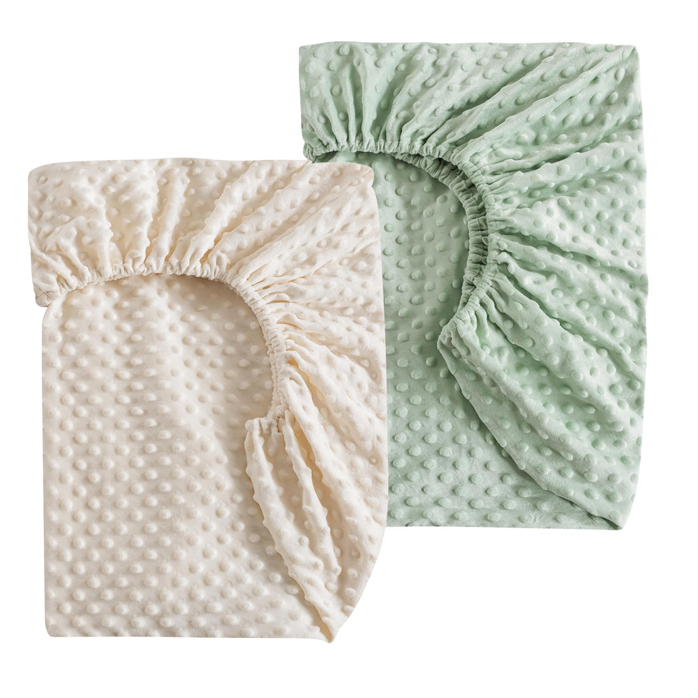 La Sheer fuzzy crib sheets 2-pack showcase plush fleece for ultra-soft baby sleep comfort.