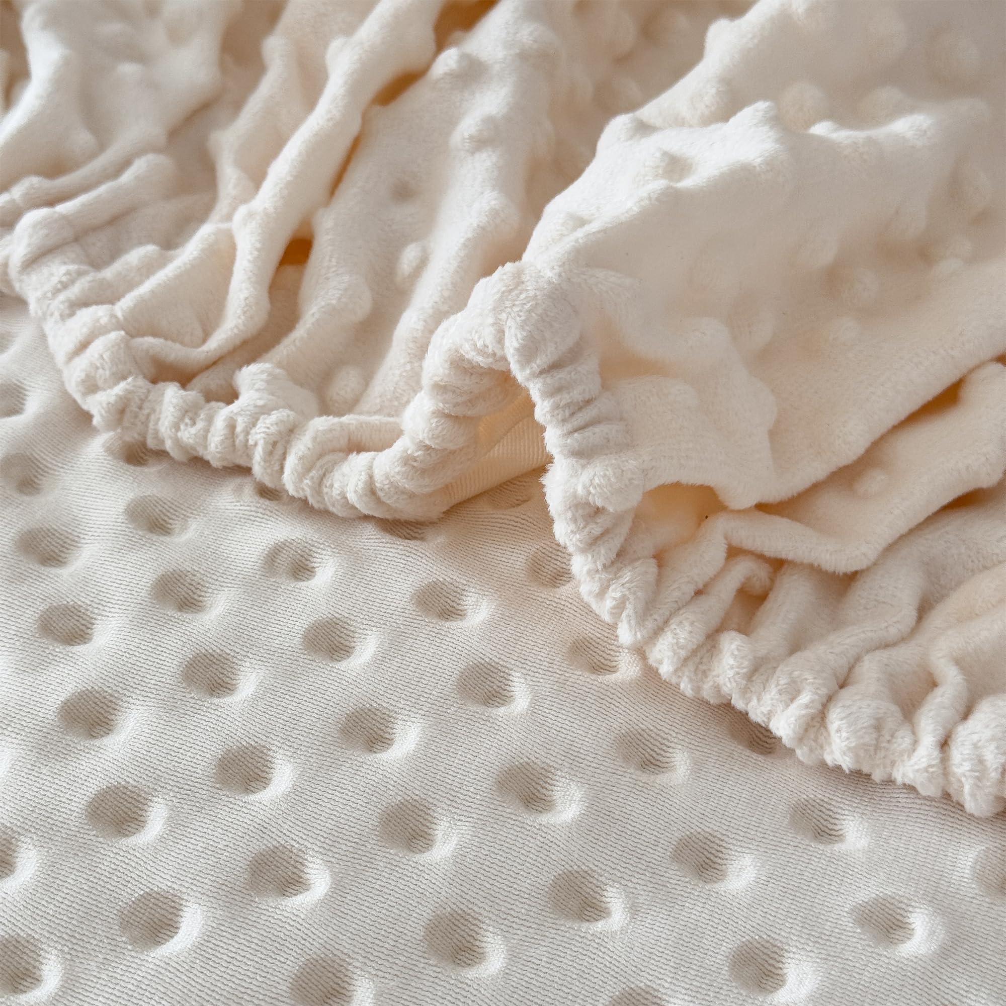 La Sheer gift-ready crib sheet set presented for a thoughtful baby shower gift.