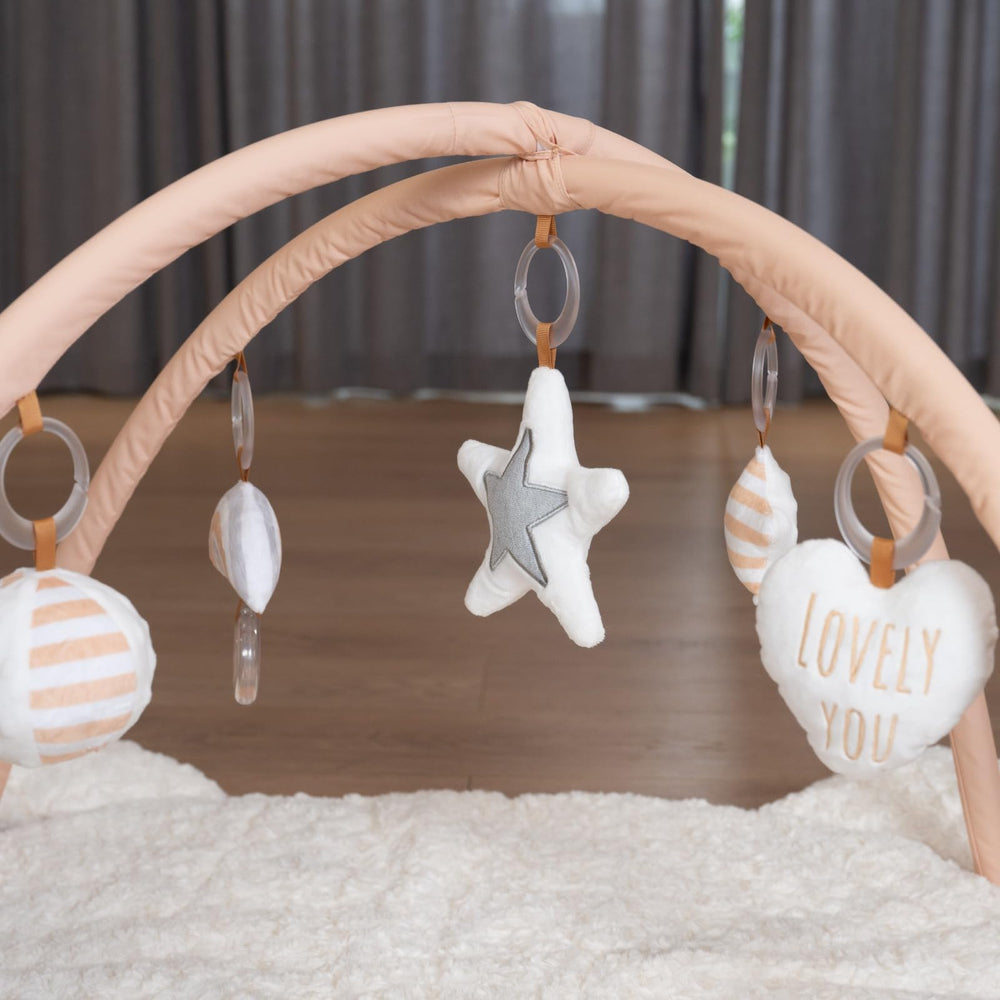 LADIDA Baby Play Mat easy-setup fold demonstrates quick storage.