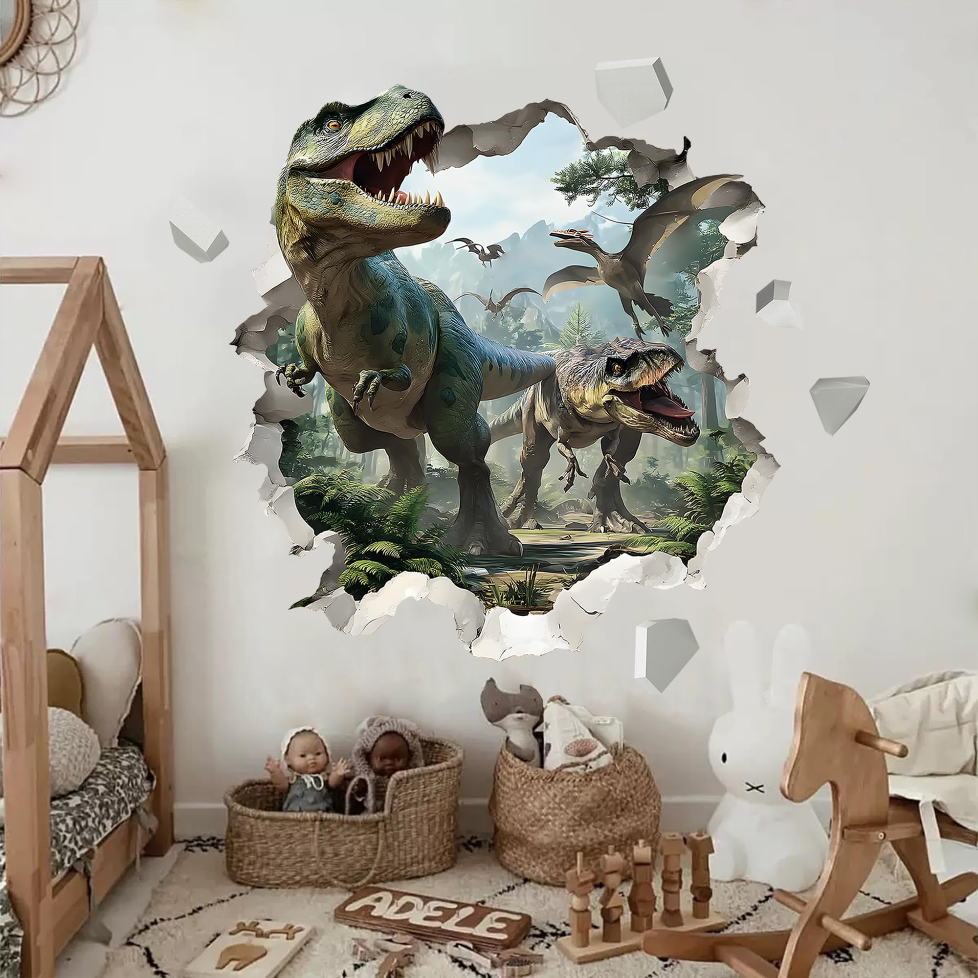 Ladinimo wall art kit makes decorating birthdays easy and fun