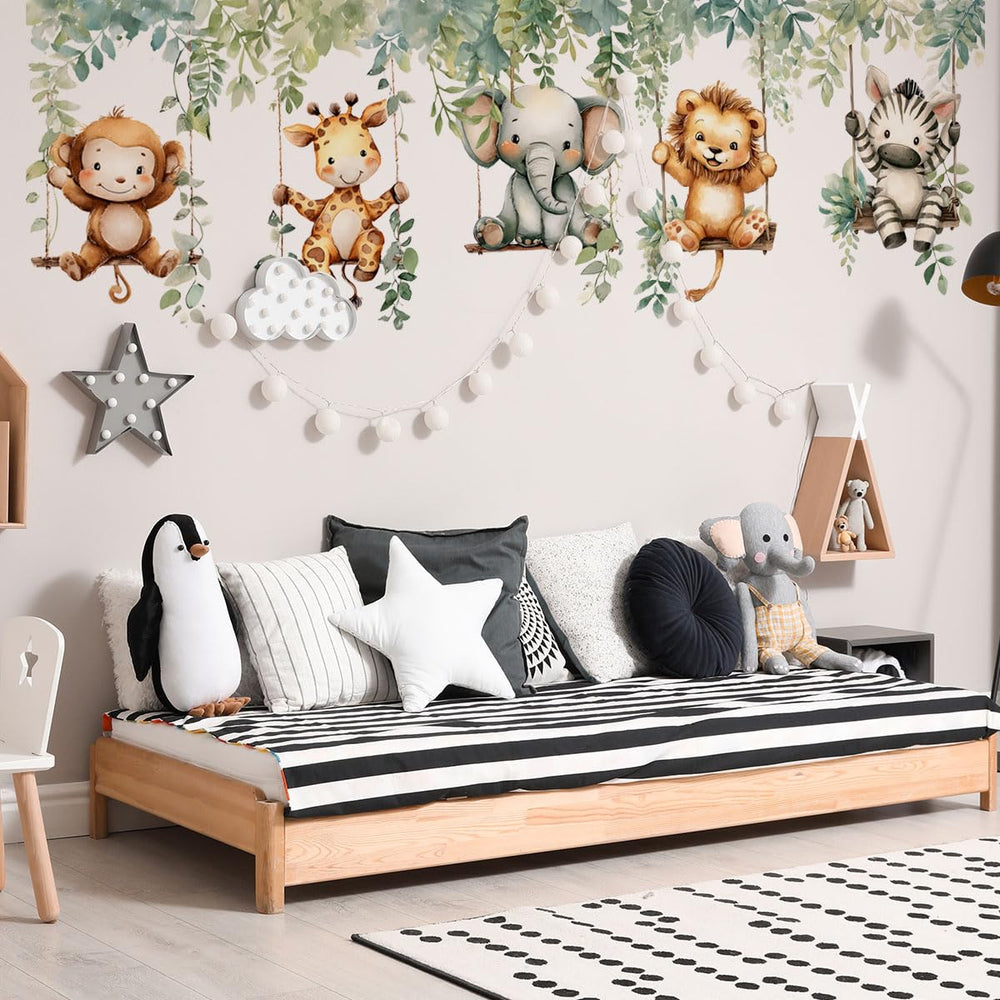 Ladinimo giraffe on vine wall decal — charming safari accent.