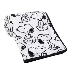 Lambs & Ivy classic Snoopy blanket hand sketched style nursery charm