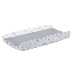Lambs & Ivy Goodnight Moon cover shows safety strap buttonholes to help secure baby