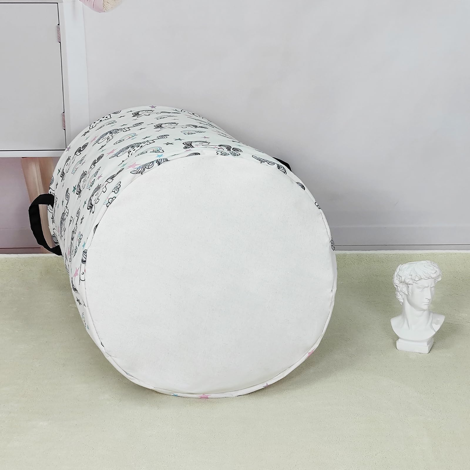 LANGYASHAN versatile storage bin for laundry, toys, or gifts.