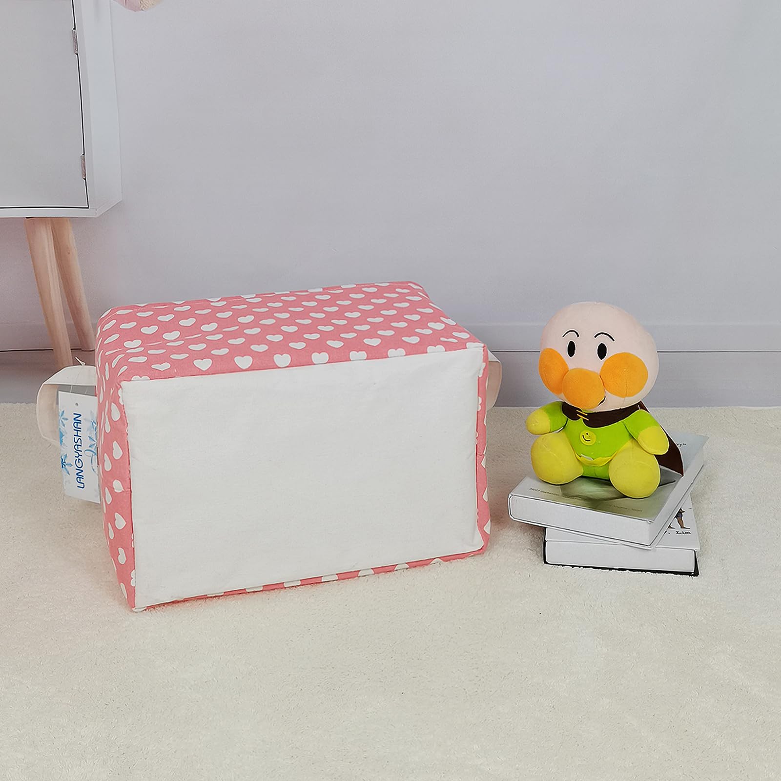 LANGYASHAN travel-ready storage bin folds for car trips and quick errands.