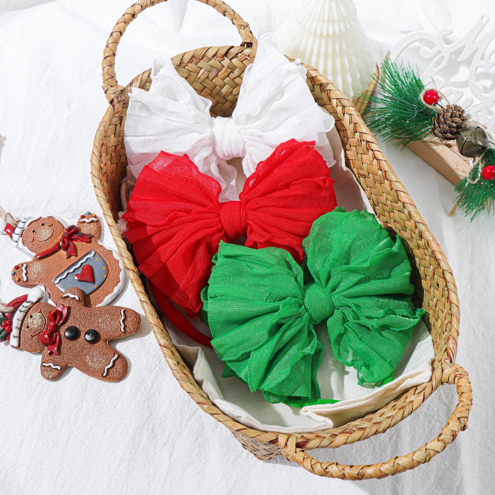 Lanmerry baby headband worn on newborn for cute portraits.
