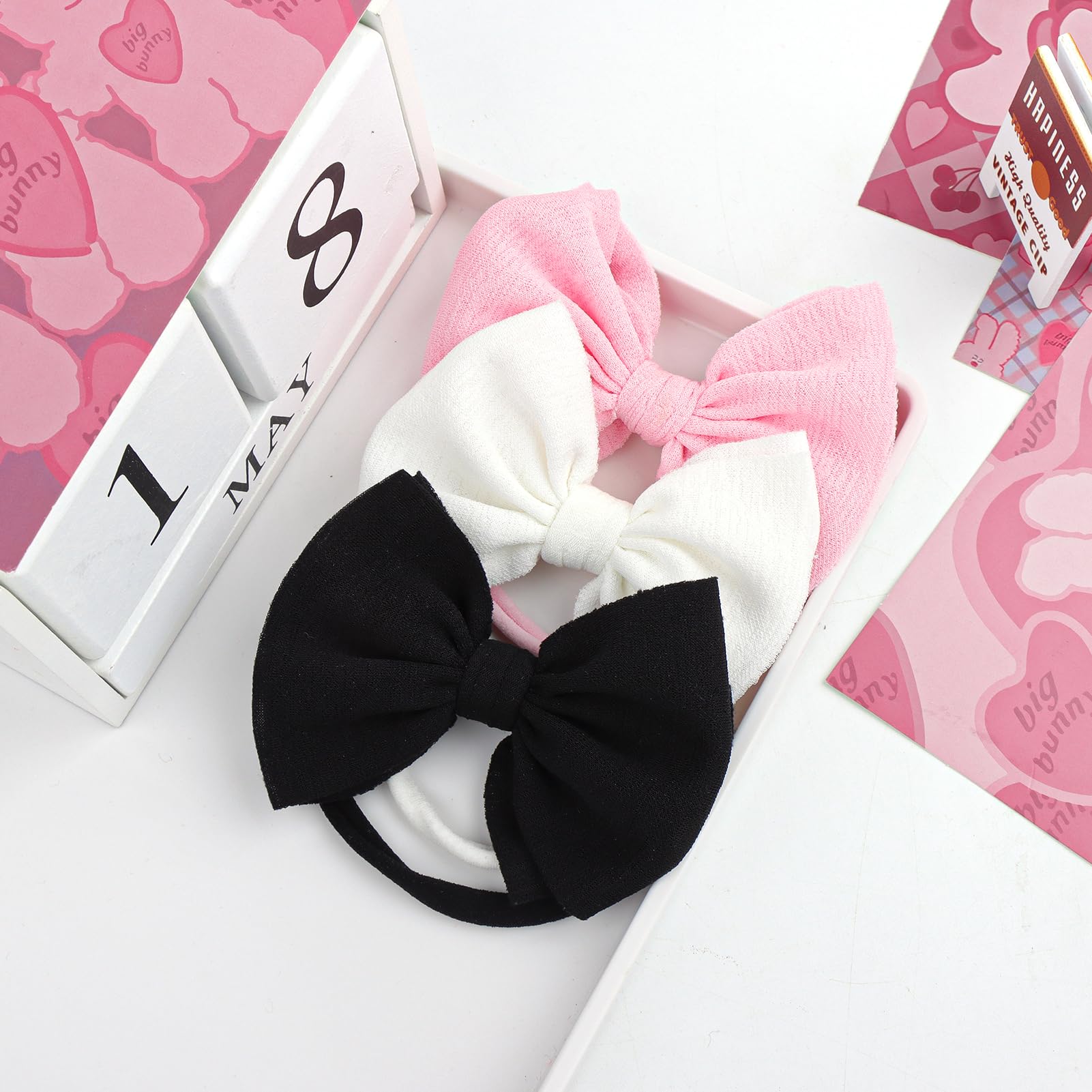 Lanmerry baby headband with bow completes everyday outfits and photos.