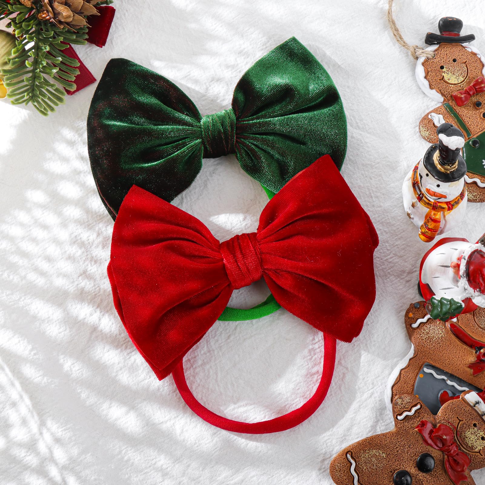 Lanmerry Christmas baby bows infant friendly design for everyday wear