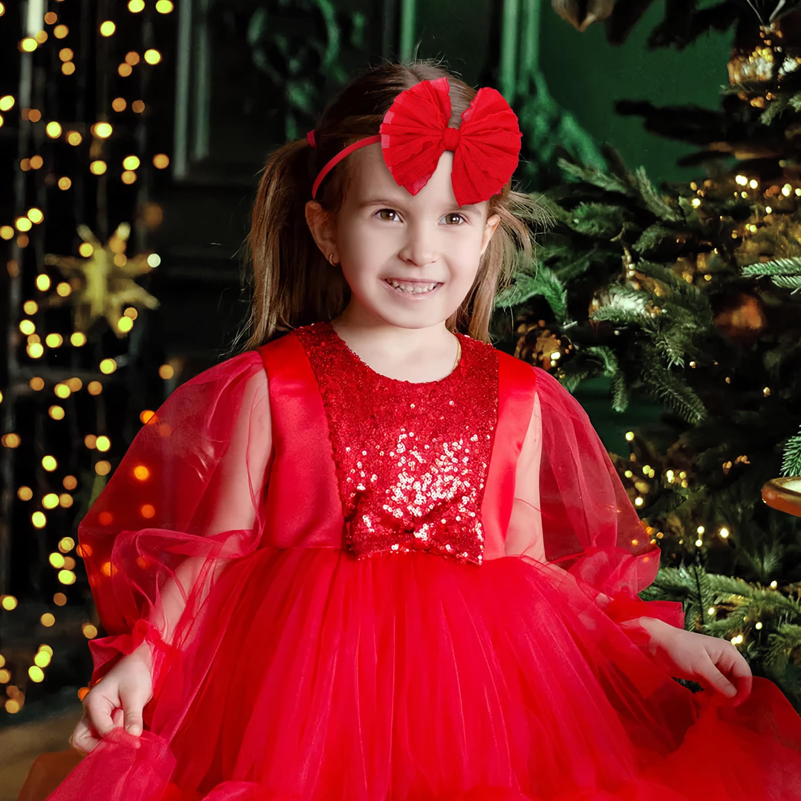 Lanmerry green bow headband adds festive color to Christmas looks.