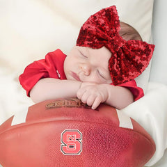 Lanmerry soft nylon stretch headband fits newborns comfortably without indentations.