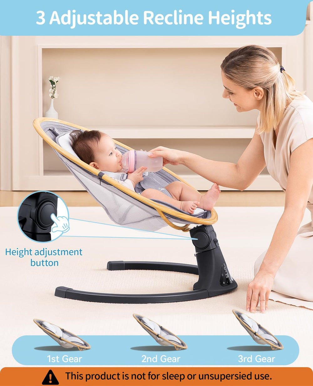 LAREX Baby Swing five-point harness ensures secure positioning.