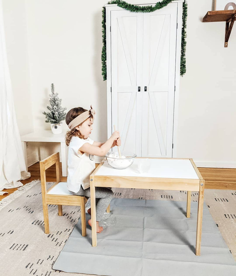 Lark Baby Goods waterproof surface close-up showing spill protection