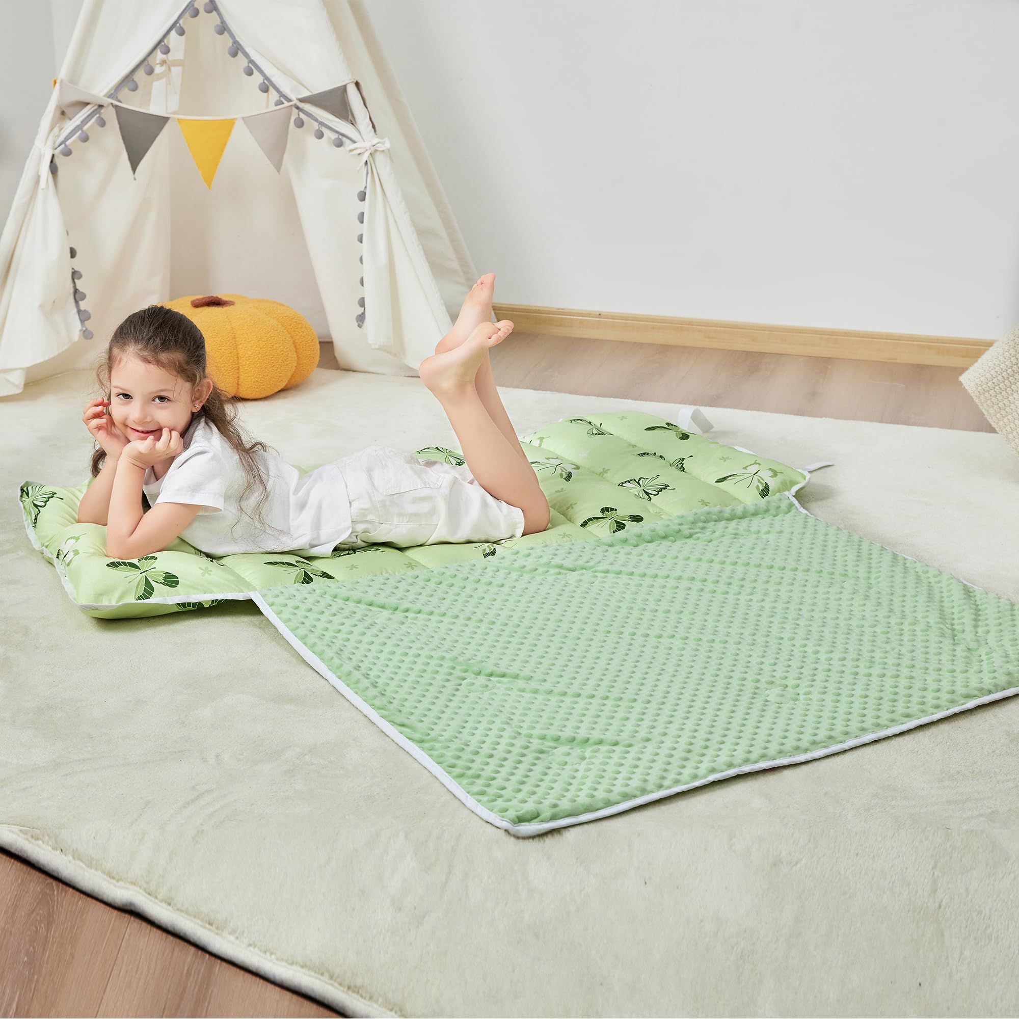 Lasoftan nap mat size 50x21 inch shows extra-large space for children