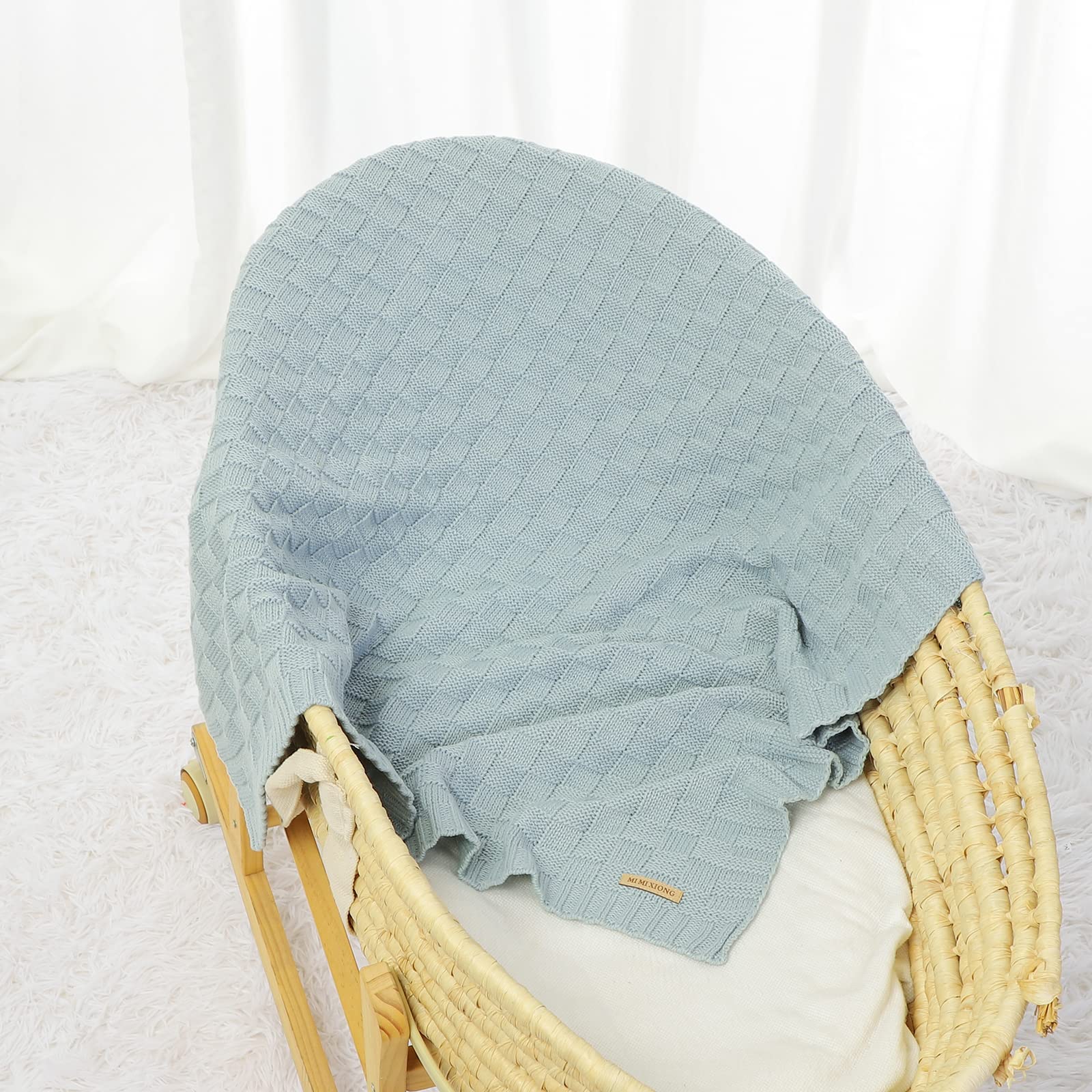 LAWKUL Baby Blanket Blue used for tummy time.