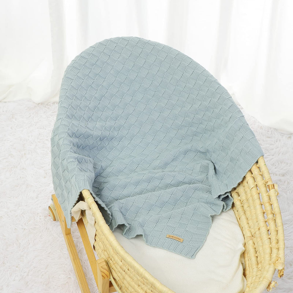 LAWKUL Baby Blanket Blue used for tummy time.