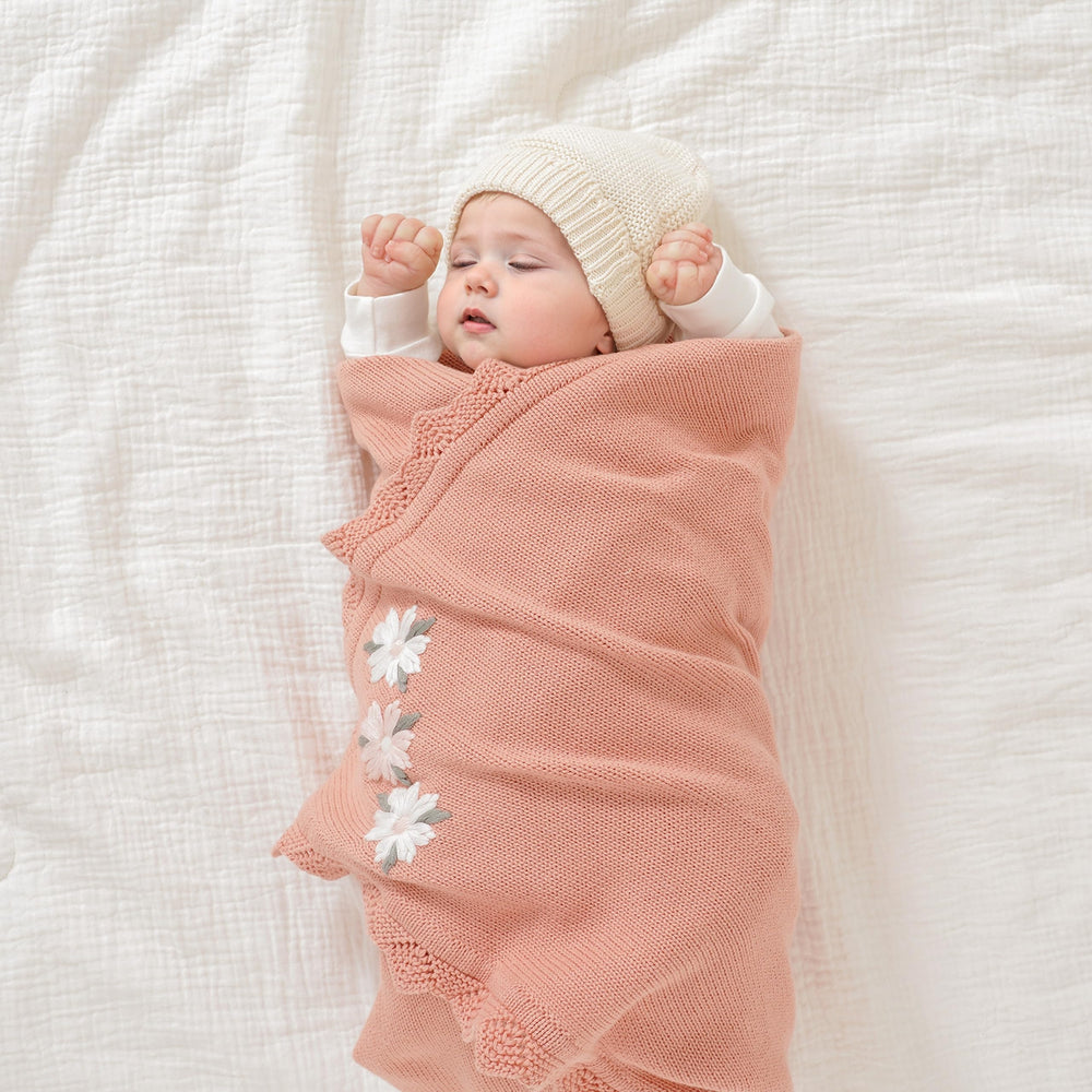 LAWKUL blanket texture close-up shows soft, breathable cotton for sensitive skin