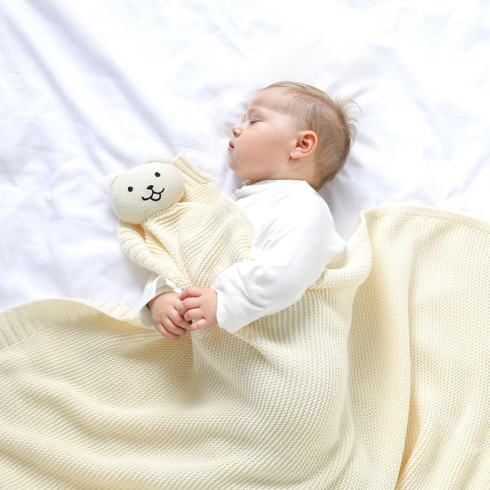 LAWKUL Bear Lovey travel-compact image demonstrates easy packing for on-the-go comfort.