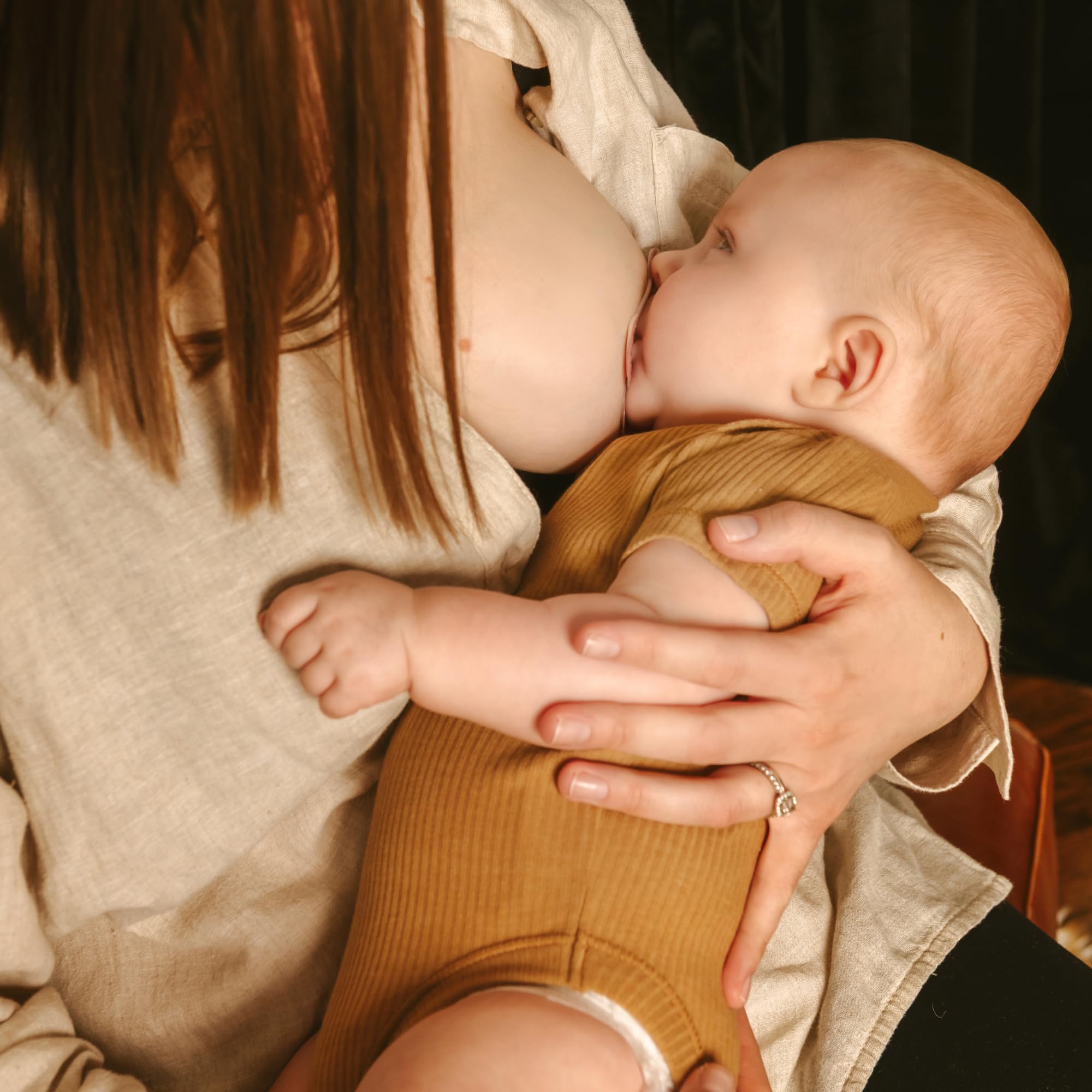 Le Lolo Nipple Shield Sticker hypoallergenic skin-safe silicone adhesive